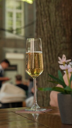 Heerlijk drankje op het terras